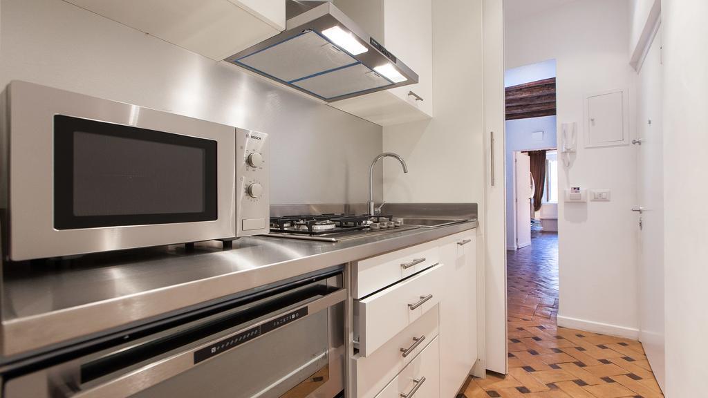 Rental In Rome - Scala Suite Exterior photo